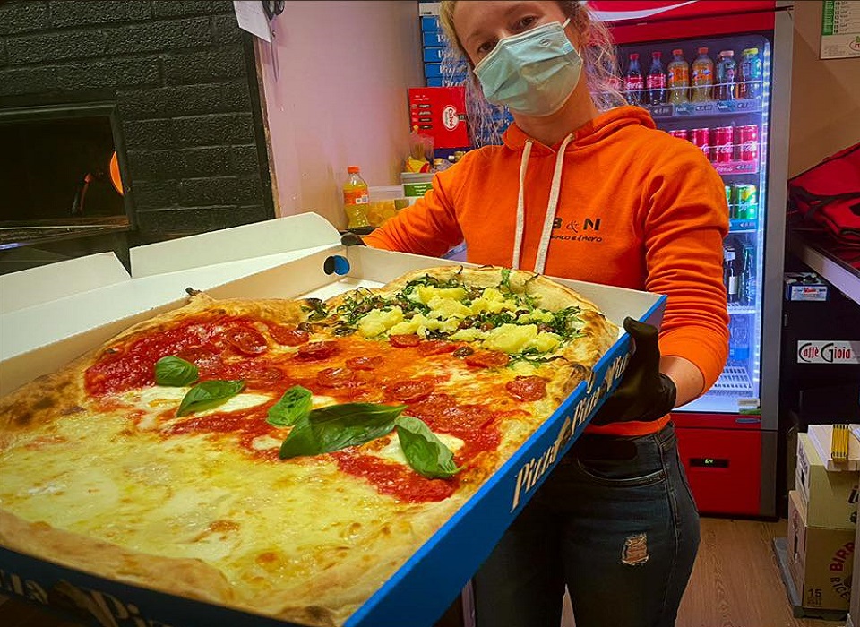 visit-cesenatico-Pizzeria-Il-Bianco-e-Il-Nero