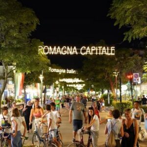 Romagna Capitale via nazioni luminarie