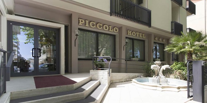 PICCOLO HOTEL